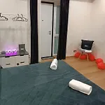 Meghan Catânia